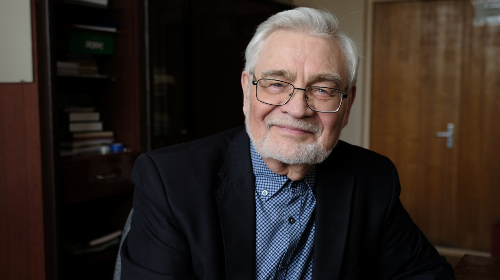 Петр Кузнецов, доктор химических наук, ведущий научный сотрудник Института химии и химической технологии СО РАН.JPG